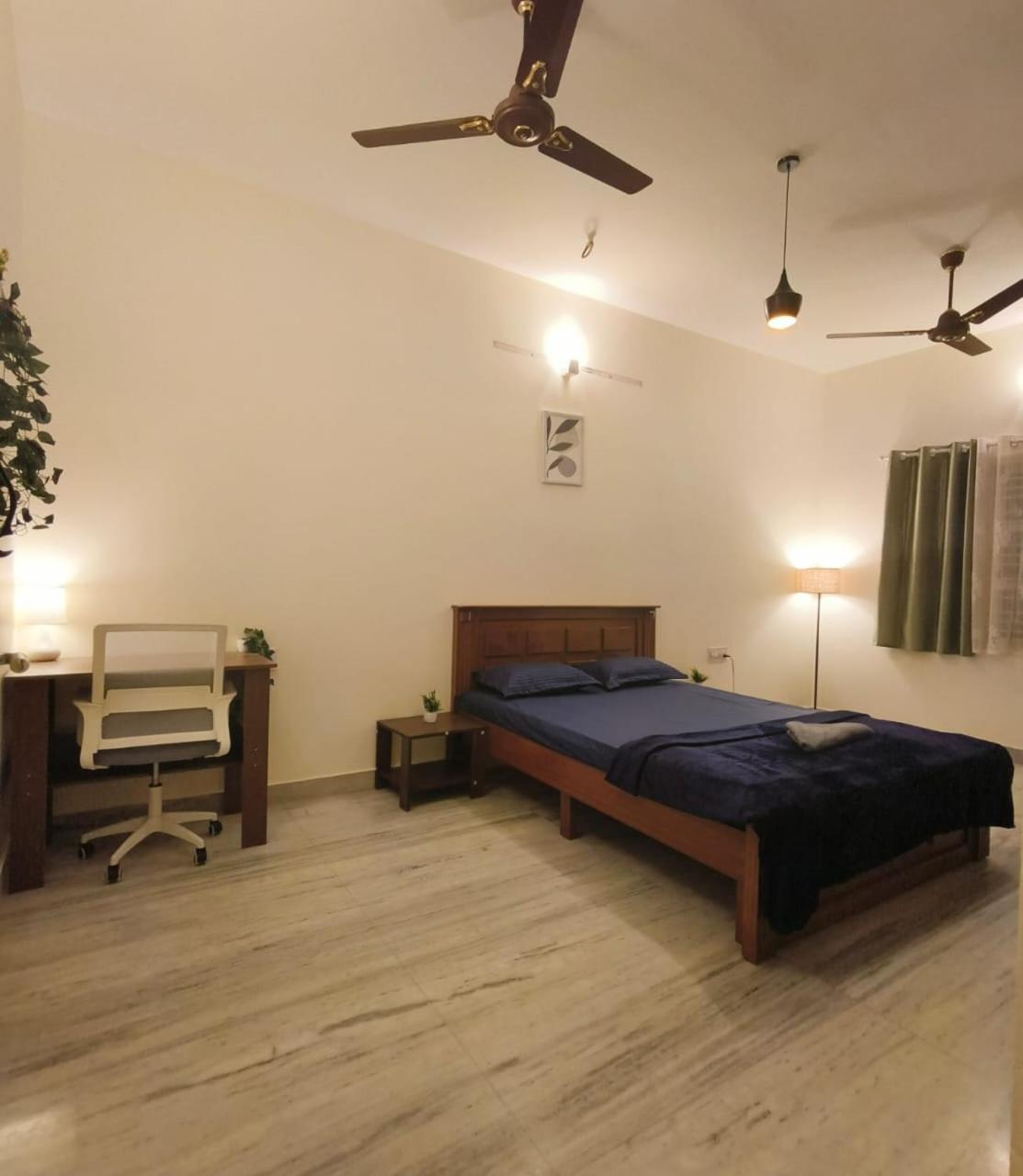 Homestayz Daffodil Бенґалуру Номер фото